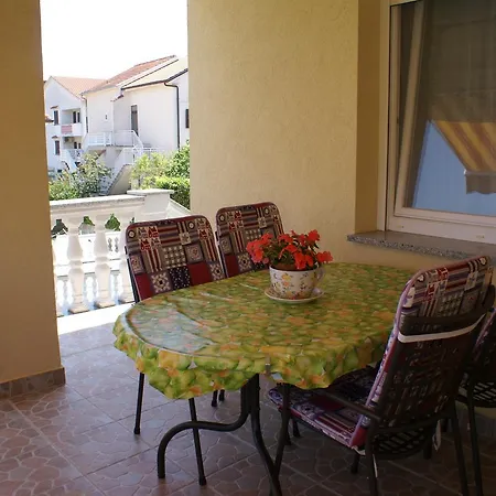 Apartament Nikola *