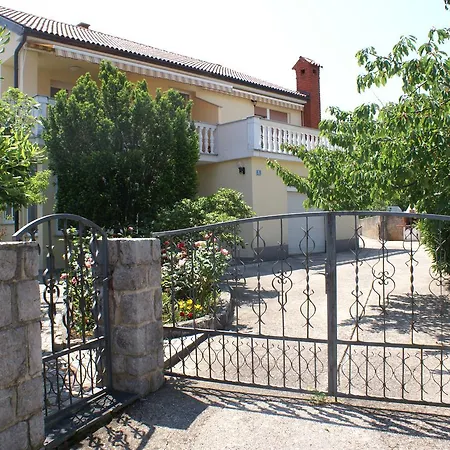 Apartment Nikola