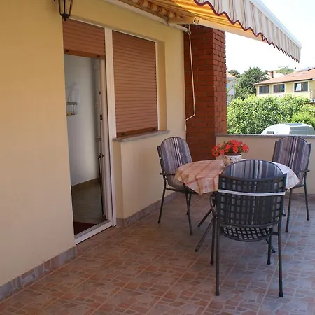Apartment Nikola Krk Town